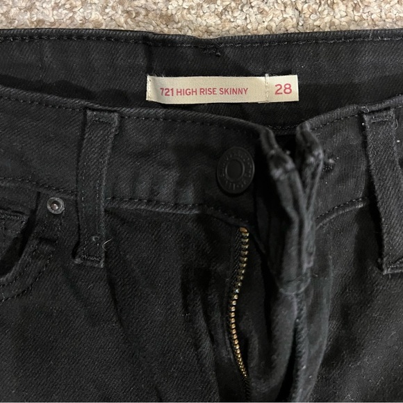 Levi’s 721 high rise skinny jeans - Picture 2 of 3